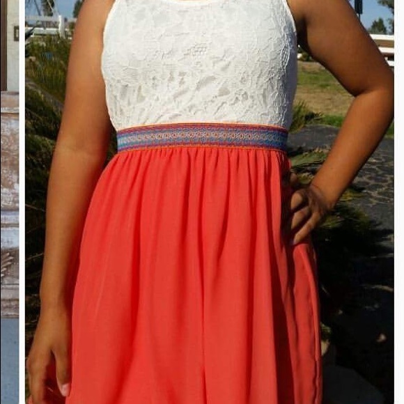 Lace White and coral casual dress - Picture 2 of 4
